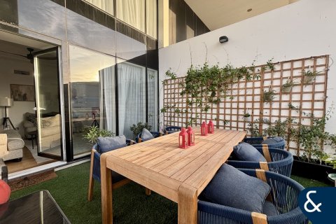 Купить дуплекс в Джумейра Лейк Тауэрс, Дубай: 5 спален, 333м², № 74483 - фото 1