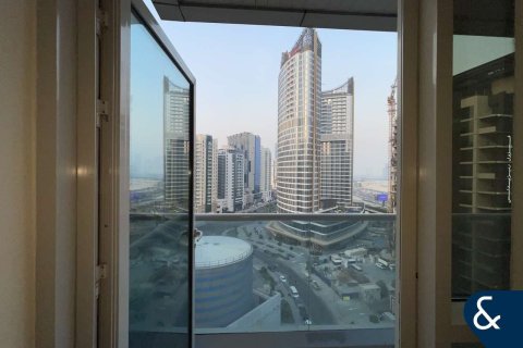 Купить квартиру в Бизнес-Бэе, Дубай: 2 спальни, 150м², № 74485 - фото 2