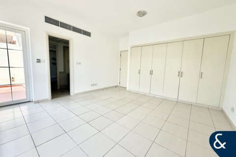 Купить виллу в Springs 14, The Springs, Дубай: 3 спальни, 228м², № 74488 - фото 12