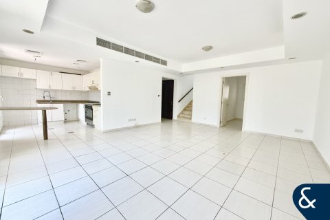 Купить виллу в Springs 14, The Springs, Дубай: 3 спальни, 228м², № 74488 - фото 7