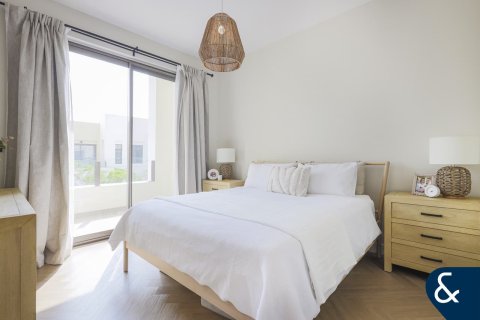 Купить виллу в Mira Oasis, Рим, Дубай: 4 спальни, 263м², № 74486 - фото 11