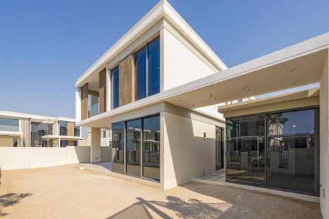 Villa in Harmony, Tilal Al Ghaf, Dubai 5 bedrooms, 527 sq.m. № 16777 - photo 15