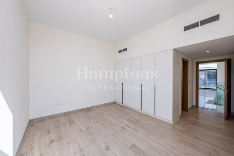 Снять в аренду виллу в Murooj Al Furjan, Al Furjan, Дубай: 4 спальни, 375.51392600м², № 12465 - фото 11