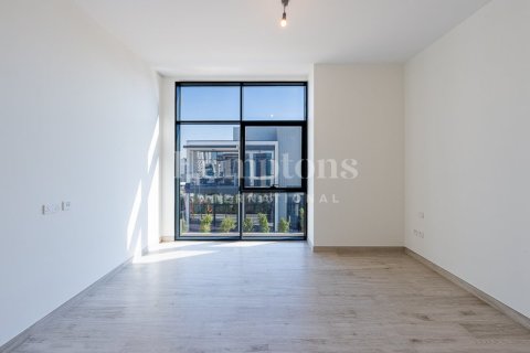 Снять в аренду виллу в Murooj Al Furjan, Al Furjan, Дубай: 4 спальни, 375.51392600м², № 12465 - фото 12