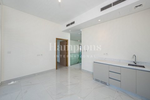 Снять в аренду виллу в Murooj Al Furjan, Al Furjan, Дубай: 4 спальни, 375.51392600м², № 12465 - фото 3