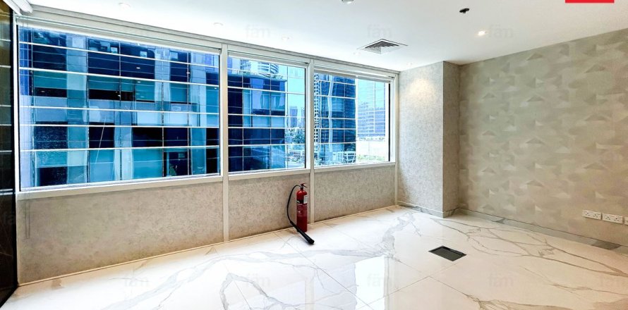 Office in Business Bay, Dubai 148 sq.m. № 110833