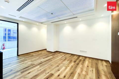 Office in Business Bay, Dubai 148 sq.m. № 110833 - photo 7