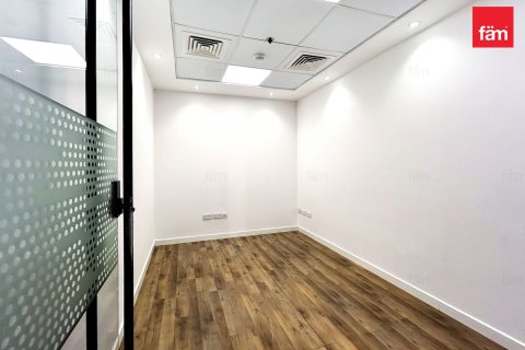 Office in Business Bay, Dubai 148 sq.m. № 110833 - photo 5