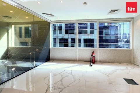 Office in Business Bay, Dubai 148 sq.m. № 110833 - photo 13