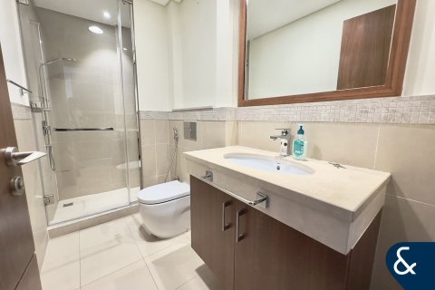 Apartment in BURJ VISTA in Downtown Dubai (Downtown Burj Dubai), Dubai 2 bedrooms, 135 sq.m. № 91637 - photo 18