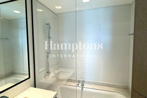 Снять в аренду квартиру в Palace Residences, Dubai Creek Harbour (The Lagoons), Дубай: 2 спальни, 101.32930210м², № 111516 - фото 2