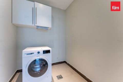 Apartment in Dubai 2 bedrooms, 144 sq.m. № 71803 - photo 30