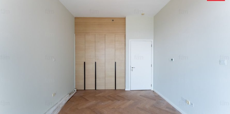 Apartment in Dubai 2 bedrooms, 144 sq.m. № 71803