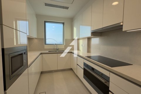 Apartment in Dubai 2 bedrooms, 155.6 sq.m. № 46556 - photo 6