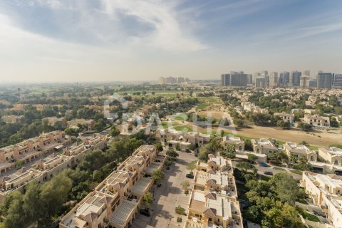 Apartment in Dubai Sports City, Dubai 2 bedrooms, 147 sq.m. № 105375 - photo 18