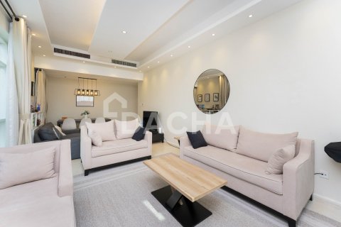 Apartment in Dubai Sports City, Dubai 2 bedrooms, 147 sq.m. № 105375 - photo 29