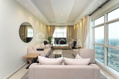Apartment in Dubai Sports City, Dubai 2 bedrooms, 147 sq.m. № 105375 - photo 11