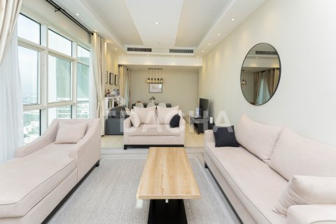 Apartment in Dubai Sports City, Dubai 2 bedrooms, 147 sq.m. № 105375 - photo 30
