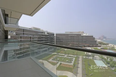 Apartment in Palm Jumeirah, Dubai 2 bedrooms, 124 sq.m. № 71498 - photo 9