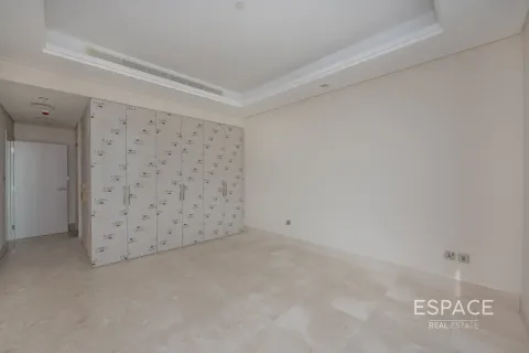 Снять в аренду квартиру в Пальме Джумейре, Дубай: 2 спальни, 123м², № 71497 - фото 4