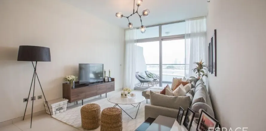 Appartement à AZURE RESIDENCES à Palm Jumeirah, Dubai, 1 chambre, 129 m², № 71496