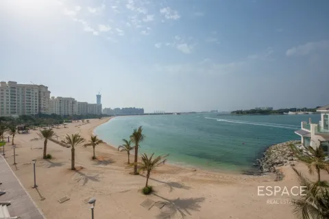Apartment in Palm Jumeirah, Dubai 1 bedroom, 129 sq.m. № 71496 - photo 7