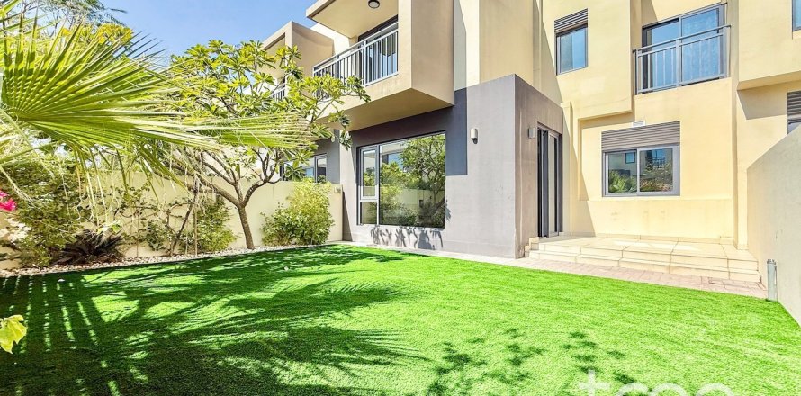 Villa in Maple 2, Dubai Hills Estate, Dubai 3 bedrooms, 206.99 sq.m. № 119858