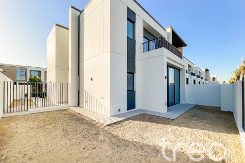 Таунхаус в Arabian Ranches 3, Дубай, 4 спальни, 218.04м², № 119861