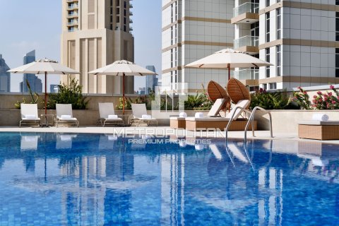 Hotel Apartment in Downtown Dubai (Downtown Burj Dubai), Dubai 2 bedrooms, 97 sq.m. № 4886 - photo 7