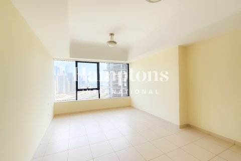 Apartment in Jumeirah Lake Towers, Dubai 3 bedrooms, 181.71826800 sq.m. № 123336 - photo 5