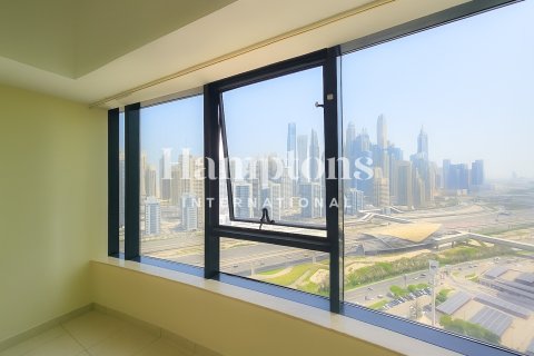 Apartment in Jumeirah Lake Towers, Dubai 3 bedrooms, 181.71826800 sq.m. № 123336 - photo 2