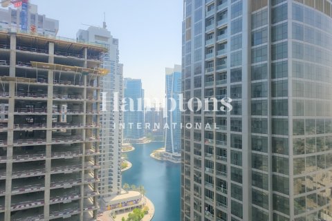 Apartment in Jumeirah Lake Towers, Dubai 3 bedrooms, 181.71826800 sq.m. № 123336 - photo 9