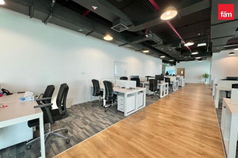 Oficina en Business Bay, Dubai, 237.2 m², № 47816 - foto 3