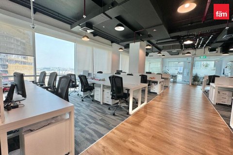 Oficina en Business Bay, Dubai, 237.2 m², № 47816 - foto 8