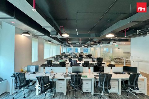 Oficina en Business Bay, Dubai, 237.2 m², № 47816 - foto 5