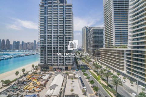 Appartement à EMAAR Beachfront, Dubai Harbour, Dubai, 1 chambre, 67 m², № 72780 - photo 1