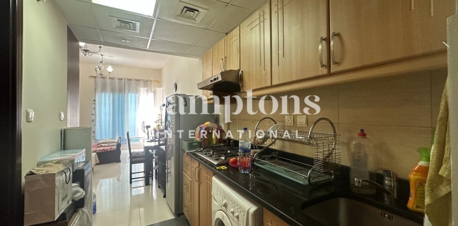 Apartment in Dubai Sports City, Dubai studio, 35.3858 sq.m. № 94524