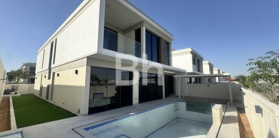 Вилла в Tilal Al Ghaf, Дубай, 4 спальни, 432м², № 58035