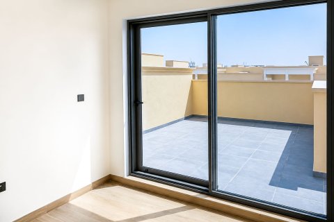 Townhouse in Damac Lagoons, Dubai 5 bedrooms, 313.73 sq.m. № 134057 - photo 8