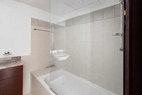 Apartment in Marina Tower, Dubai Marina, Dubai 1 bedroom, 89.84 sq.m. № 134059 - photo 2