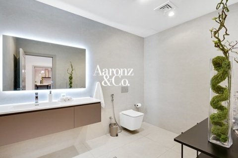 Снять в аренду виллу в Garden Homes Frond K, Пальма Джумейра, Дубай: 5 спален, 658м², № 113071 - фото 20