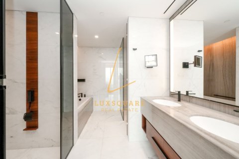 Appartement à Dubai, 2 chambres, 117 m², № 118952 - photo 17