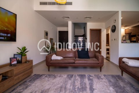 Townhouse in Arabella Townhouses, Mudon, Dubai 3 bedrooms, 160 sq.m. № 59314 - photo 2