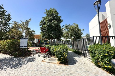 Townhouse in Arabella Townhouses, Mudon, Dubai 3 bedrooms, 160 sq.m. № 59314 - photo 22