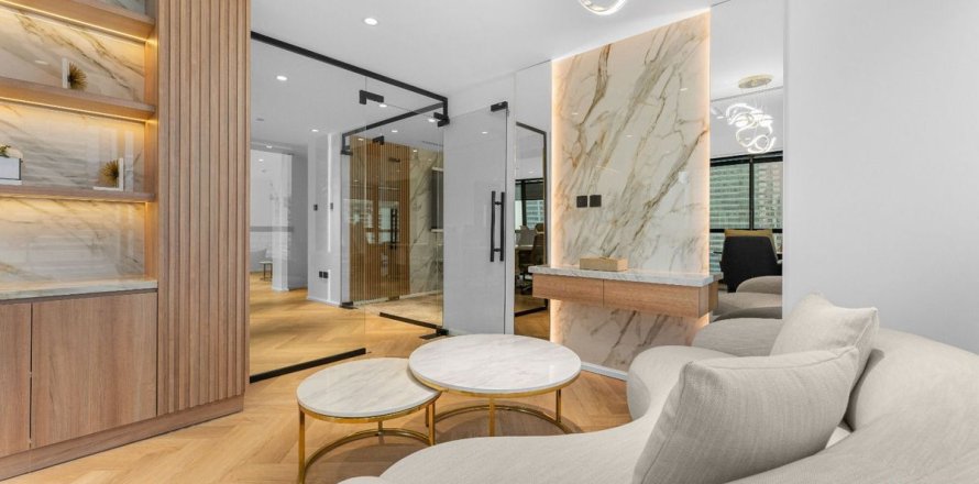 Bureau à Dubai, 160.9 m², № 123258