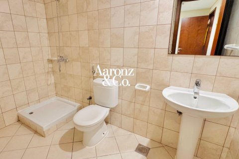 Apartment in Jumeirah Beach Residence, Dubai 3 bedrooms, 242 sq.m. № 123436 - photo 6