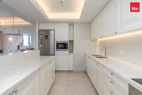 Apartment in Downtown Dubai (Downtown Burj Dubai), Dubai 4 bedrooms, 269.5 sq.m. № 123432 - photo 6