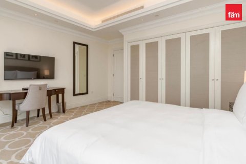 Apartment in Downtown Dubai (Downtown Burj Dubai), Dubai 4 bedrooms, 269.5 sq.m. № 123432 - photo 11