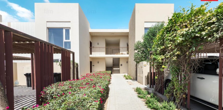 Apartamento en Dubai, 3 dormitorios, 234.9 m², № 11711