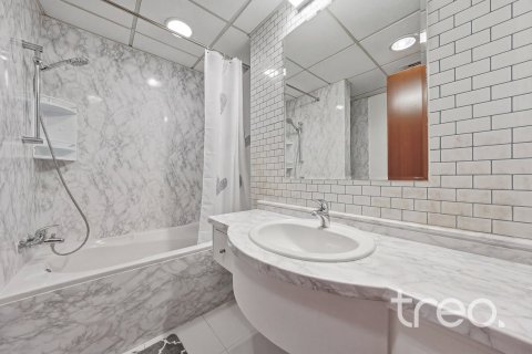 Apartamento en Dubai Sports City, Dubai, 2 dormitorios, 126.63 m², № 120208 - foto 5
